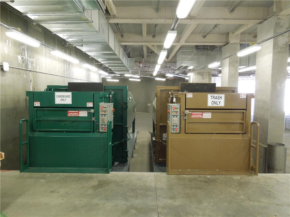 ST-10-46/36 trash compactor designed for bulky materials, 4.5 cubic yard hopper capacity